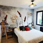 Papillon***. Location 1er étage. Appartamento Ronce-les-Bains