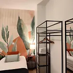 Appartement Papillon***. Location 1er étage.