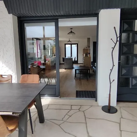 Apartment Papillon***. Location 1er Etage.