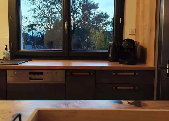 Papillon***. Location 1er étage. Apartamento